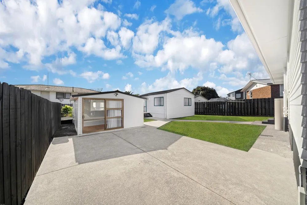 Photos of 52 Friesian Drive