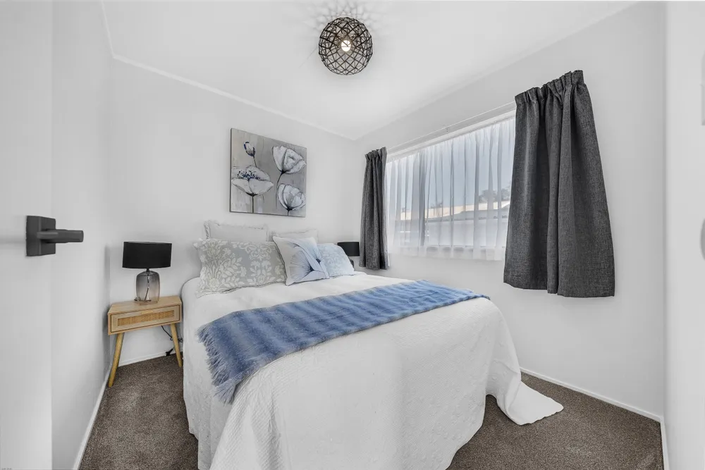 Photos of 52 Friesian Drive