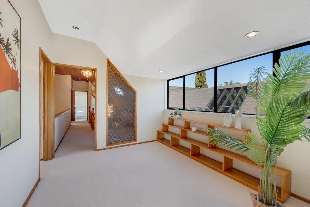 Photos of 12 Dayspring Way