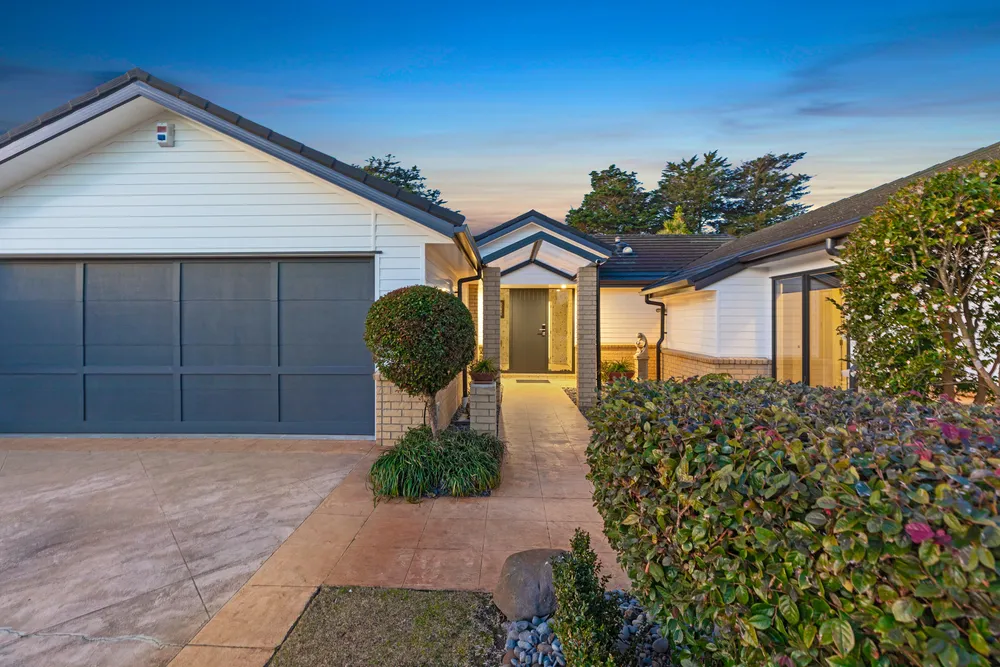 Photos of 153 Gravatt Road