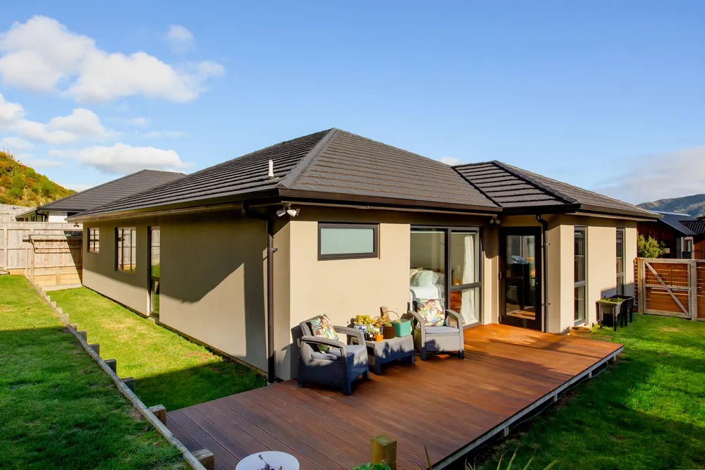Photos of 24 Queen Charlotte Drive