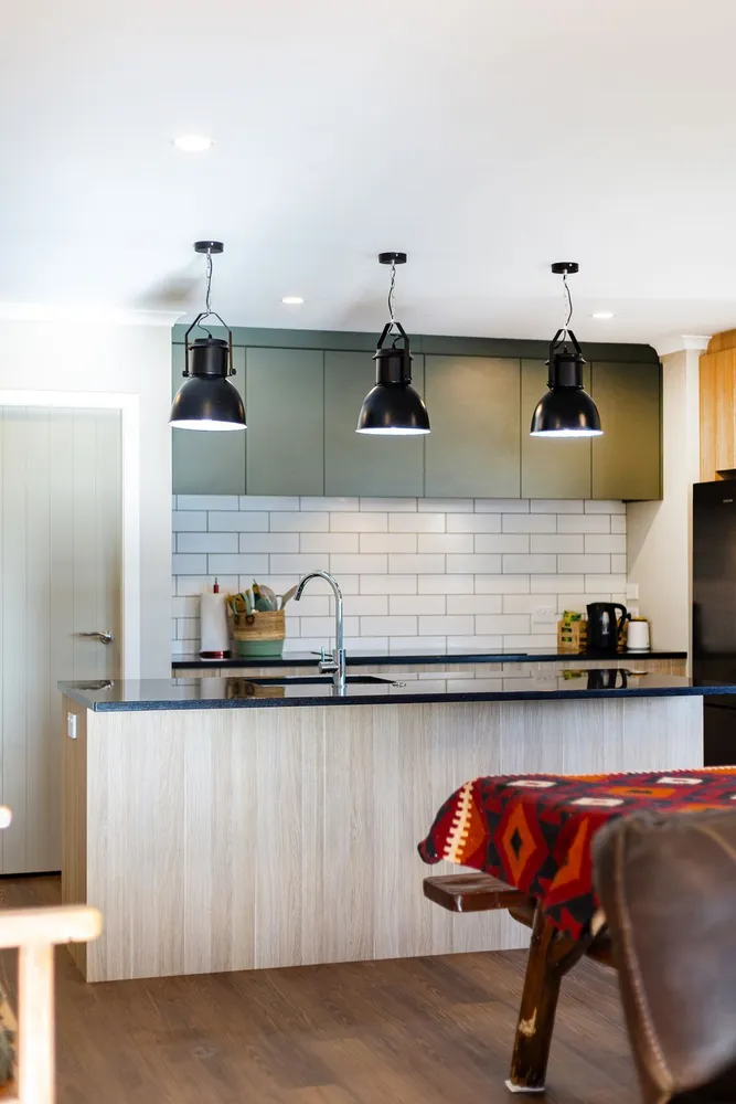 Photos of 24 Queen Charlotte Drive