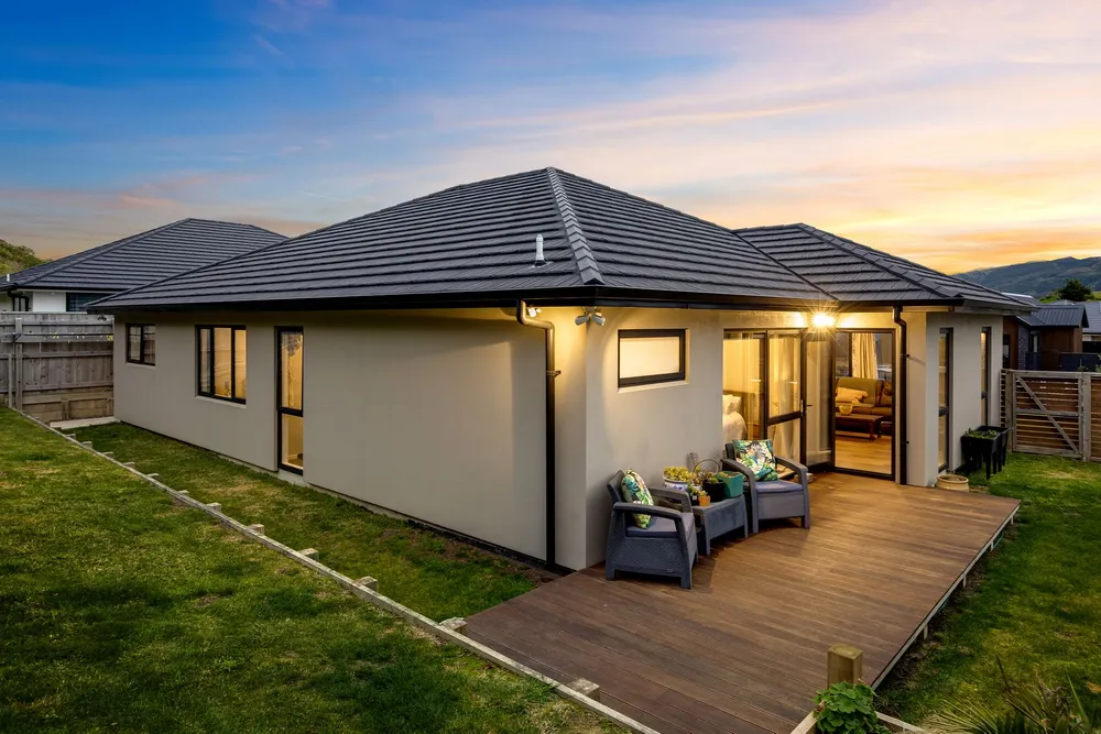 Photos of 24 Queen Charlotte Drive