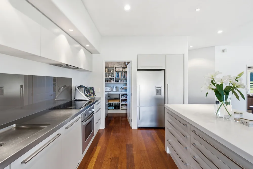 Photos of 139 Weedons Ross Road