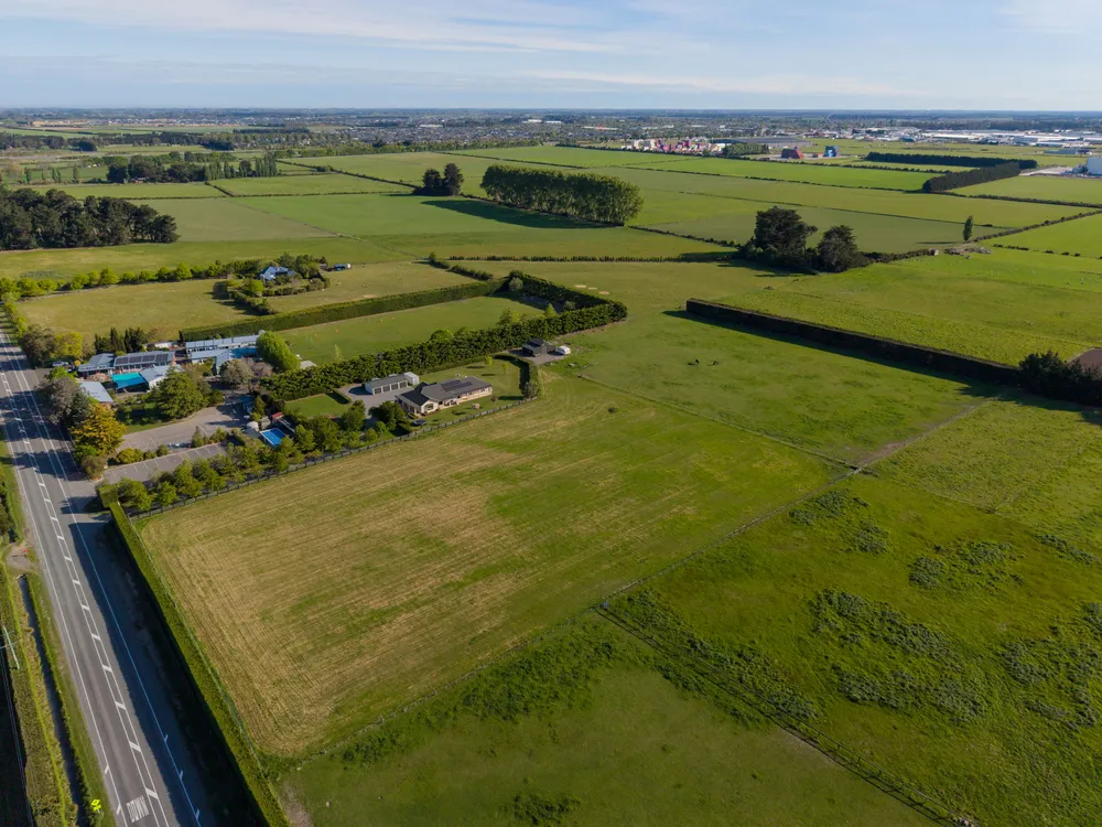 Photos of 139 Weedons Ross Road