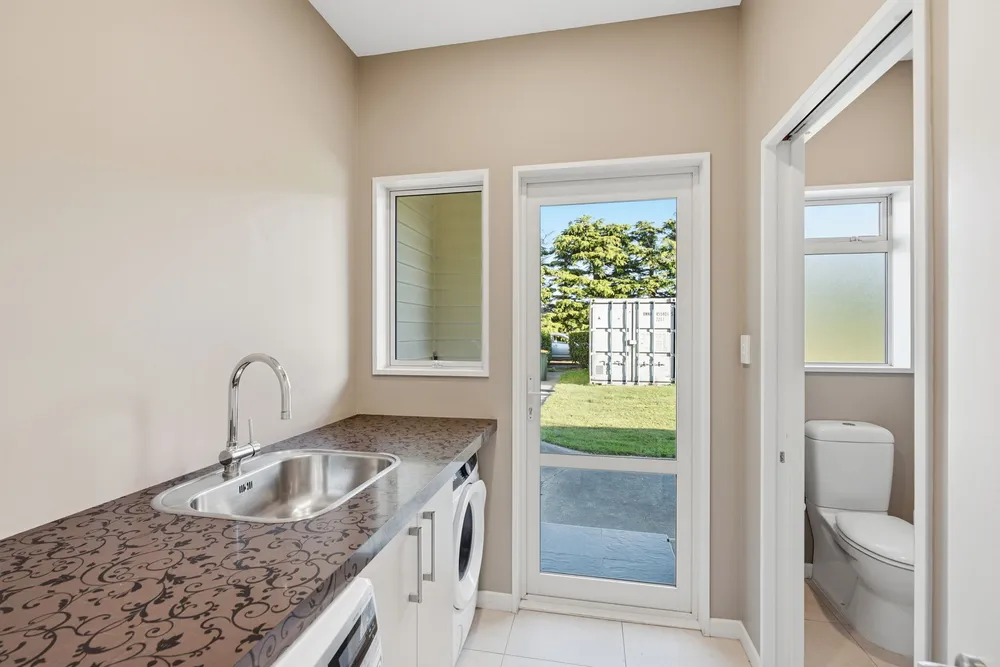 Photos of 139 Weedons Ross Road