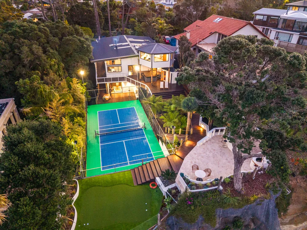 Photos of 72 Cliff Road