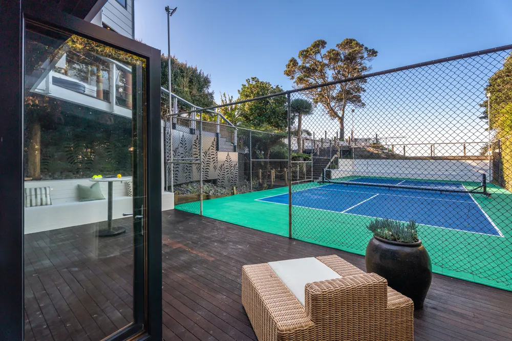 Photos of 72 Cliff Road