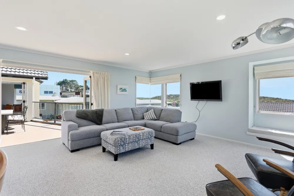 Photos of 584B Papamoa Beach Road