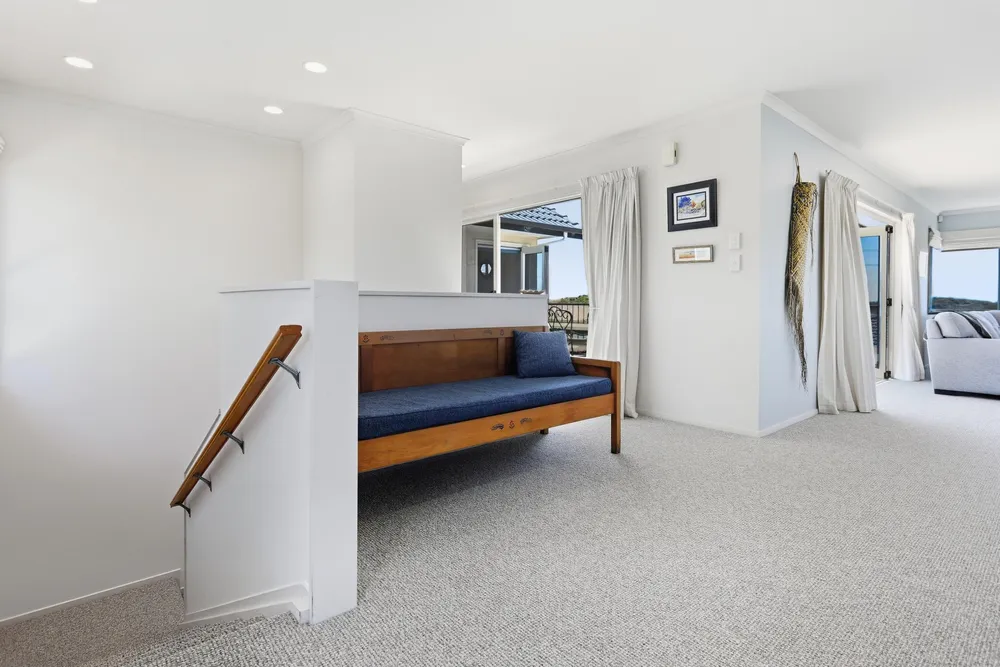 Photos of 584B Papamoa Beach Road