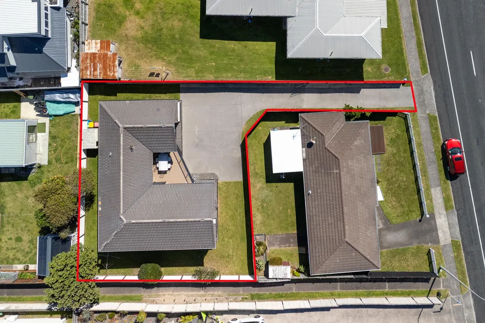 Photos of 584B Papamoa Beach Road