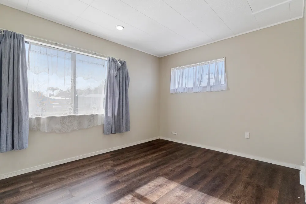 Photos of 2/153 Old Wairoa Road