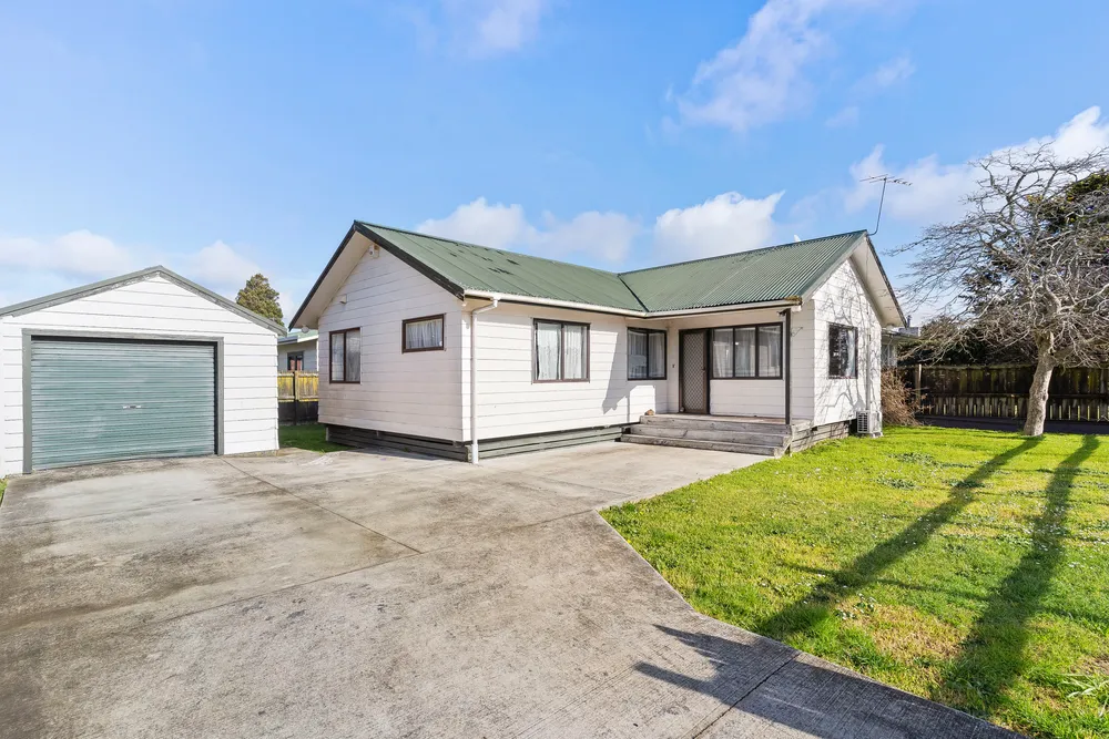 Photos of 2/153 Old Wairoa Road