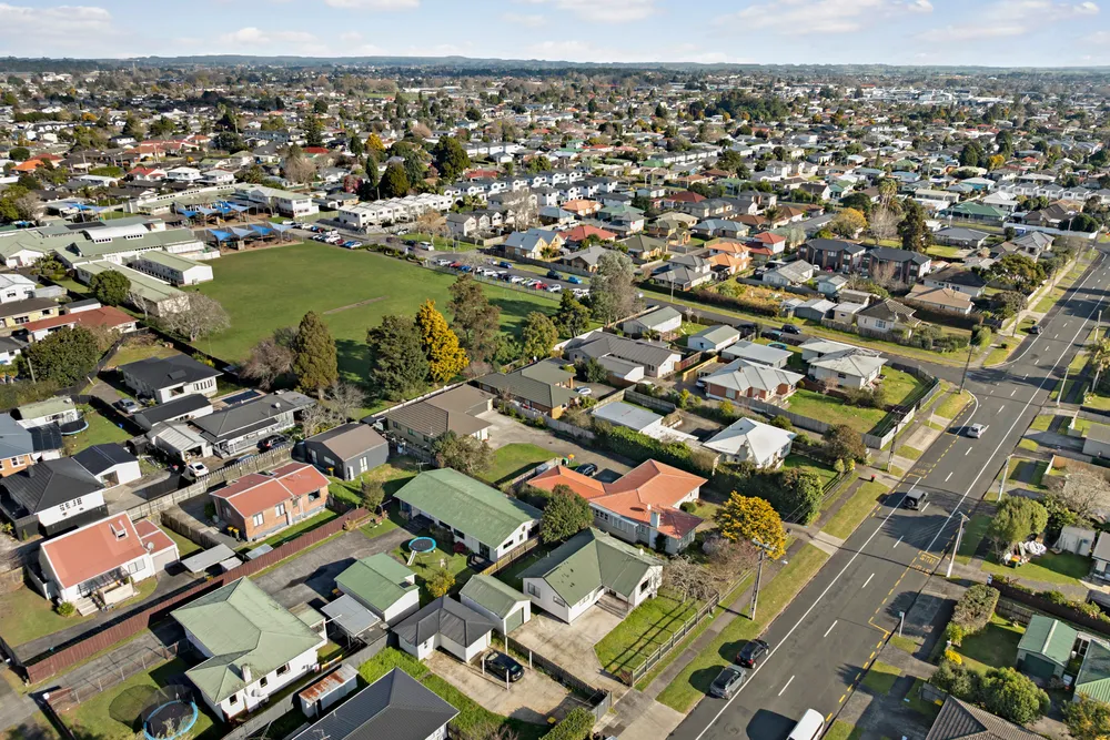 Photos of 2/153 Old Wairoa Road
