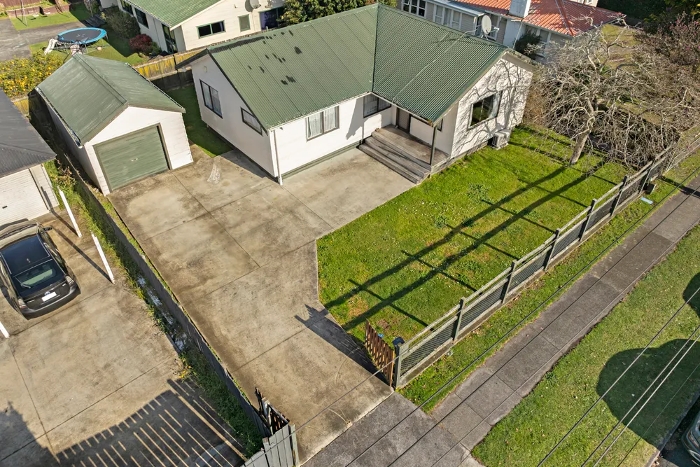 Photos of 2/153 Old Wairoa Road