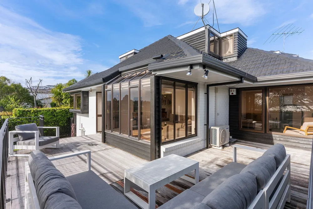 Photos of 21 Rutherford Terrace