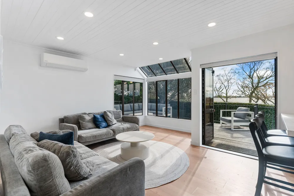 Photos of 21 Rutherford Terrace