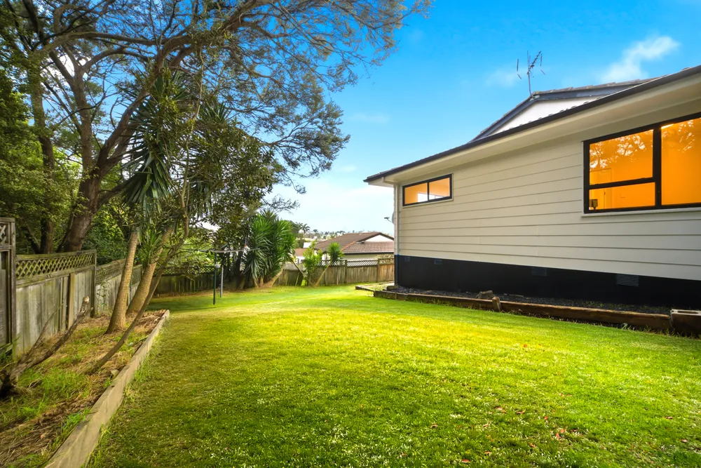 Photos of 40 Holmes Drive South