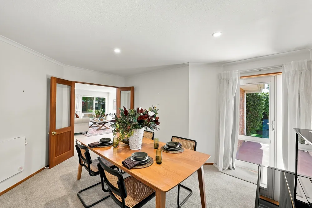 Photos of 22 Huntingdon Place