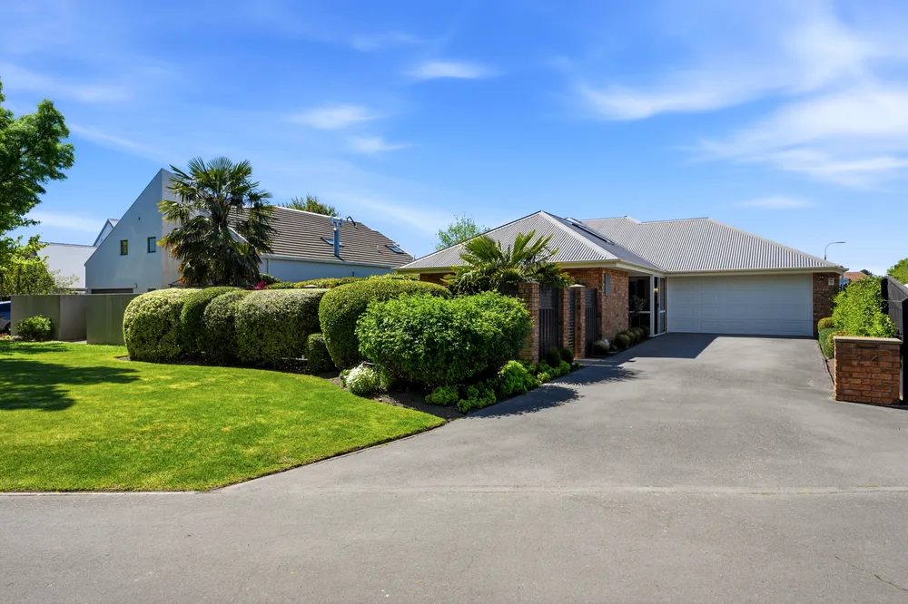 Photos of 22 Huntingdon Place