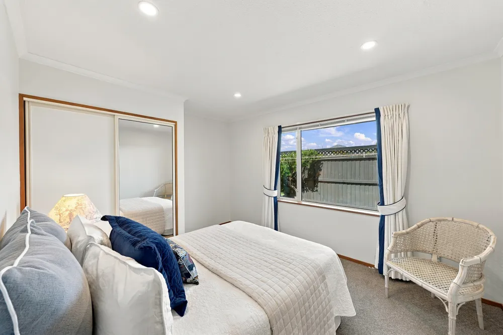 Photos of 22 Huntingdon Place