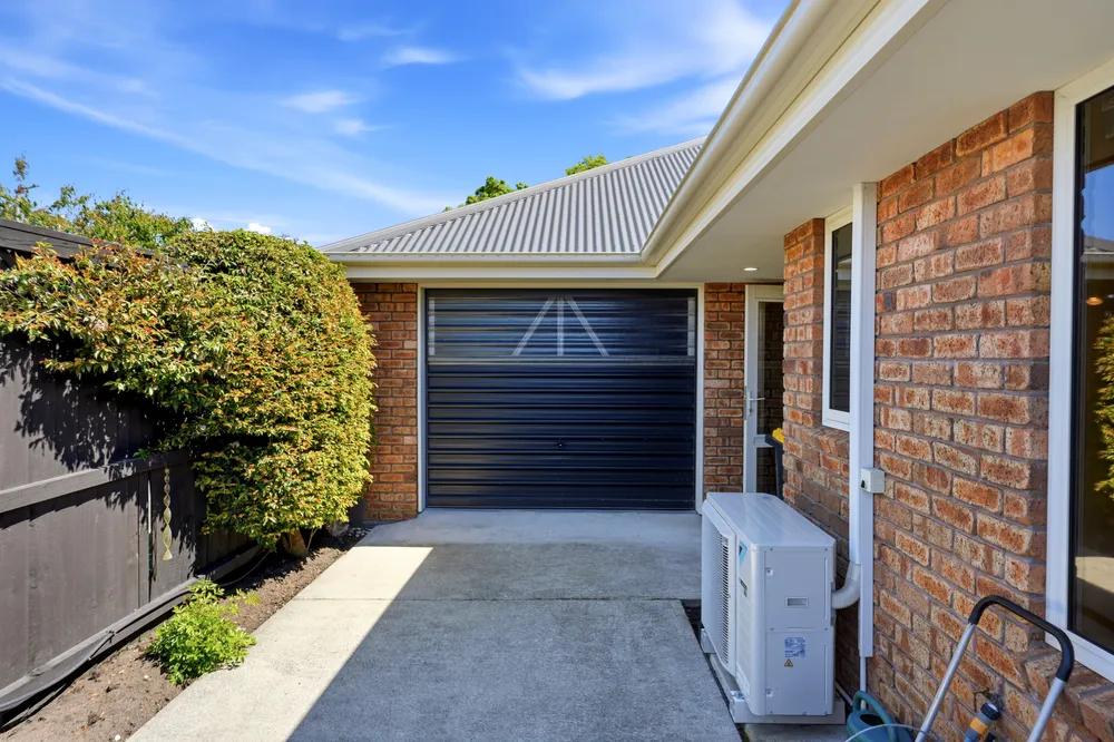 Photos of 22 Huntingdon Place