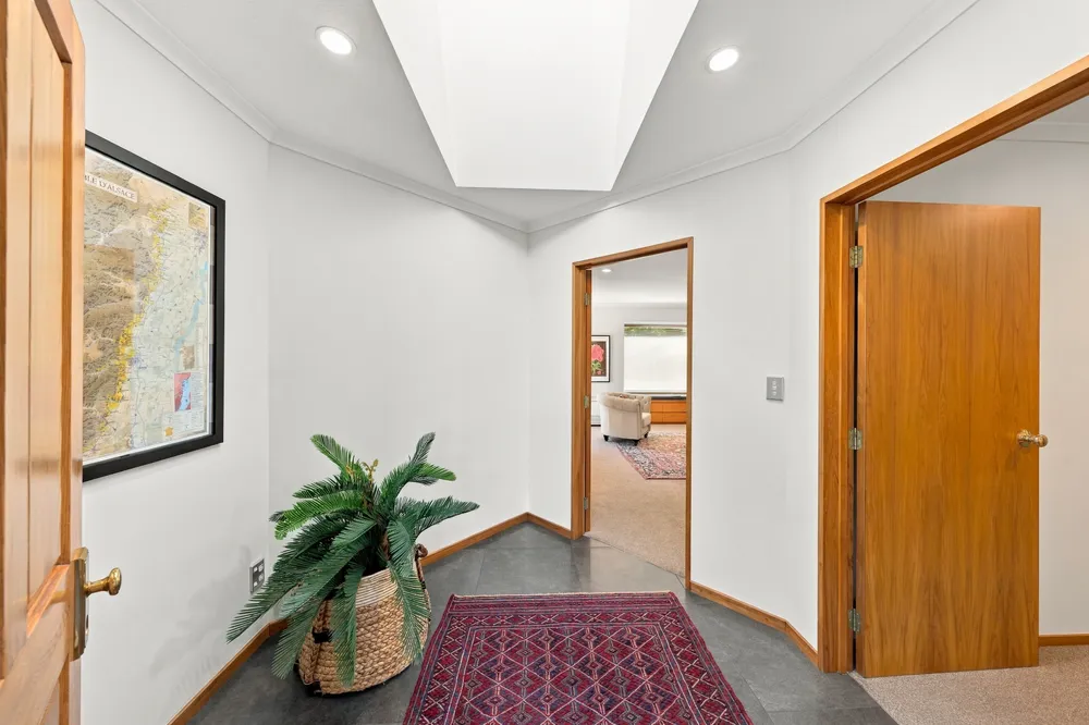 Photos of 22 Huntingdon Place