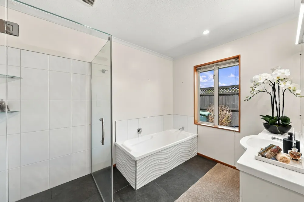 Photos of 22 Huntingdon Place