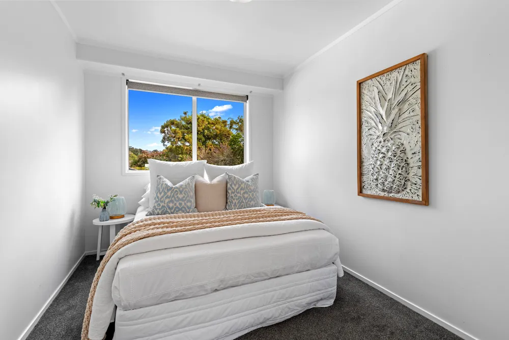 Photos of 3 Corric Hill