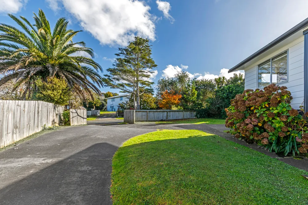 Photos of 3 Corric Hill