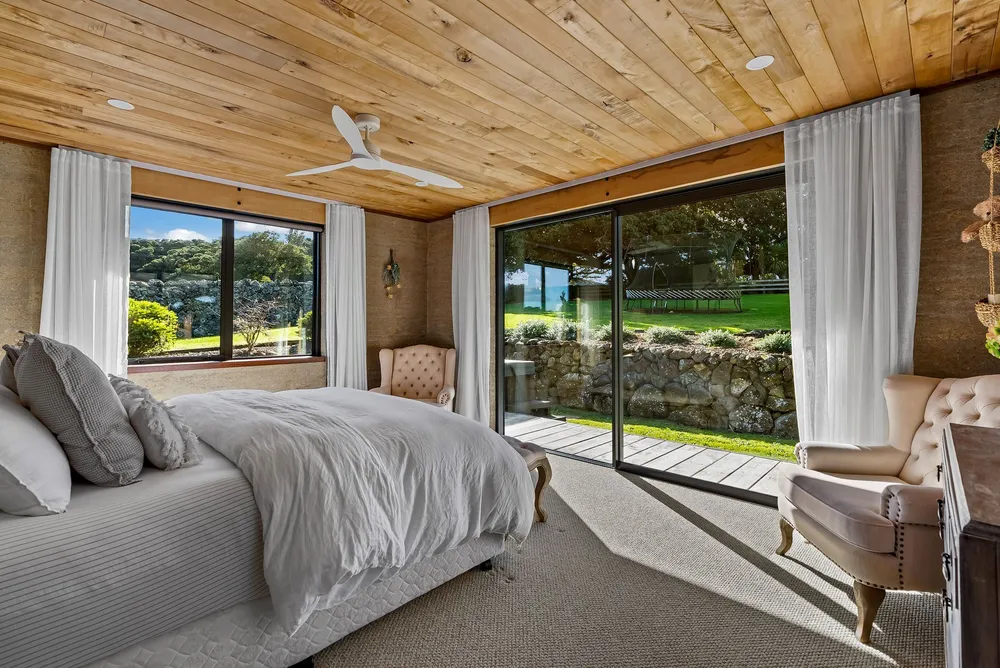 Photos of 16 Pennyroyal Place