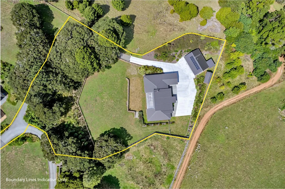 Photos of 16 Pennyroyal Place
