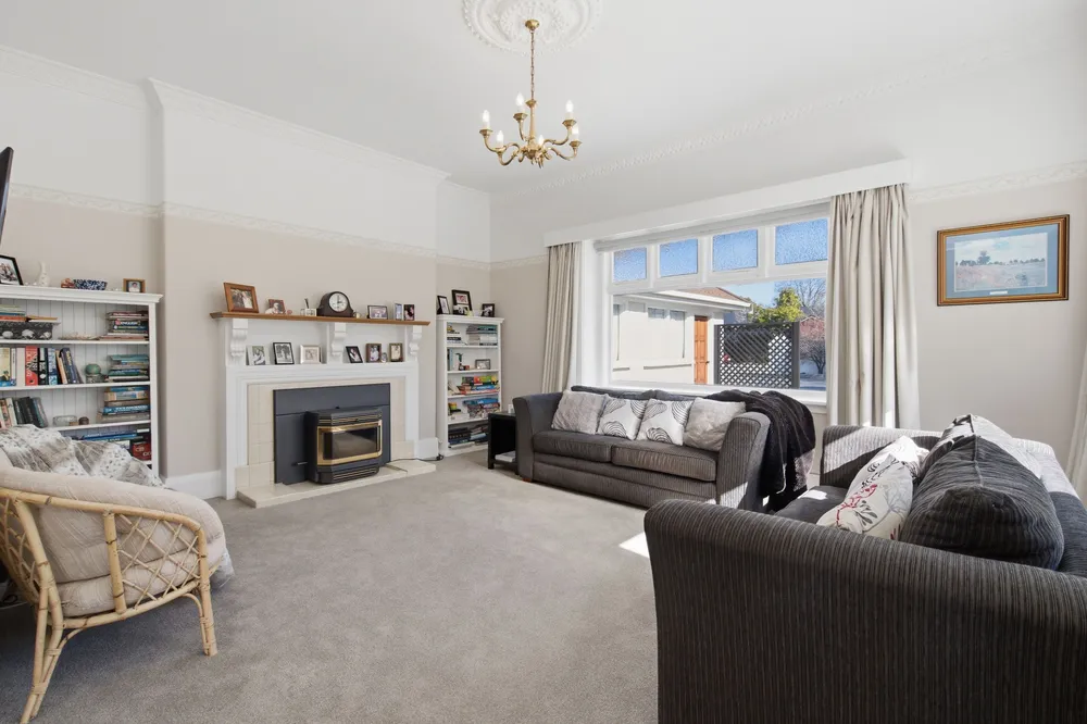 Photos of 18 Puriri Street