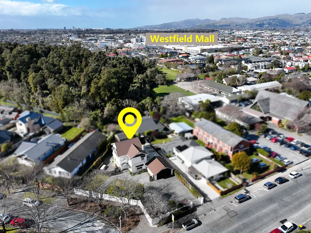 Photos of 18 Puriri Street