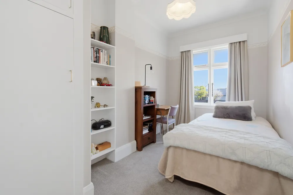 Photos of 18 Puriri Street