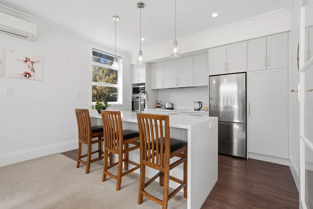 Photos of 18 Puriri Street