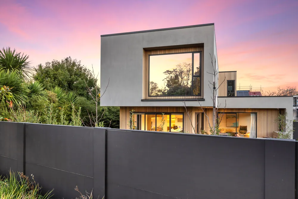 Photos of 67A Fendalton Road
