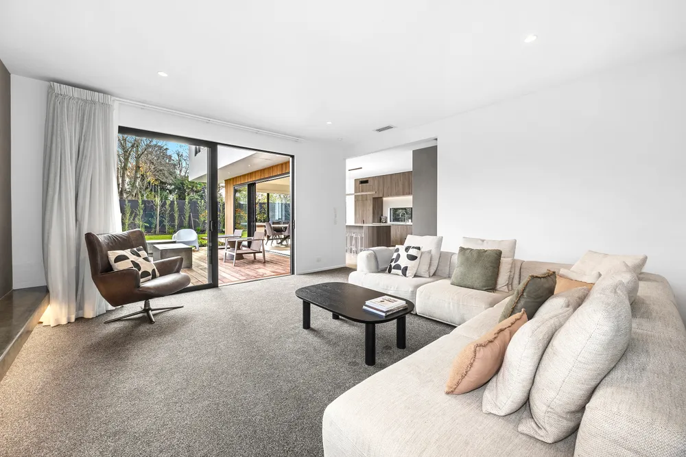 Photos of 67A Fendalton Road