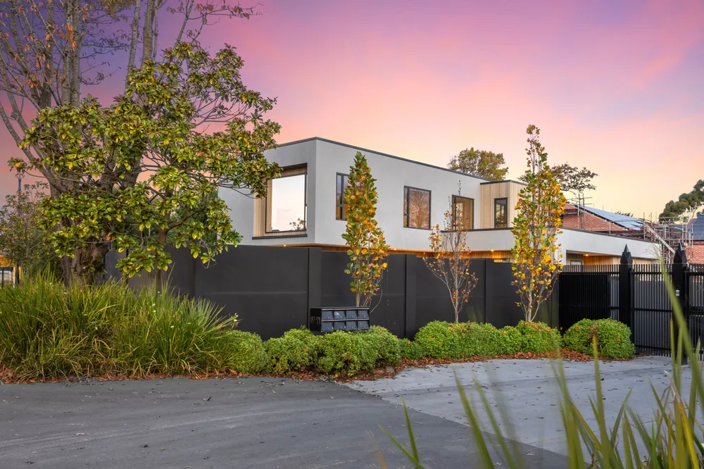 Photos of 67A Fendalton Road