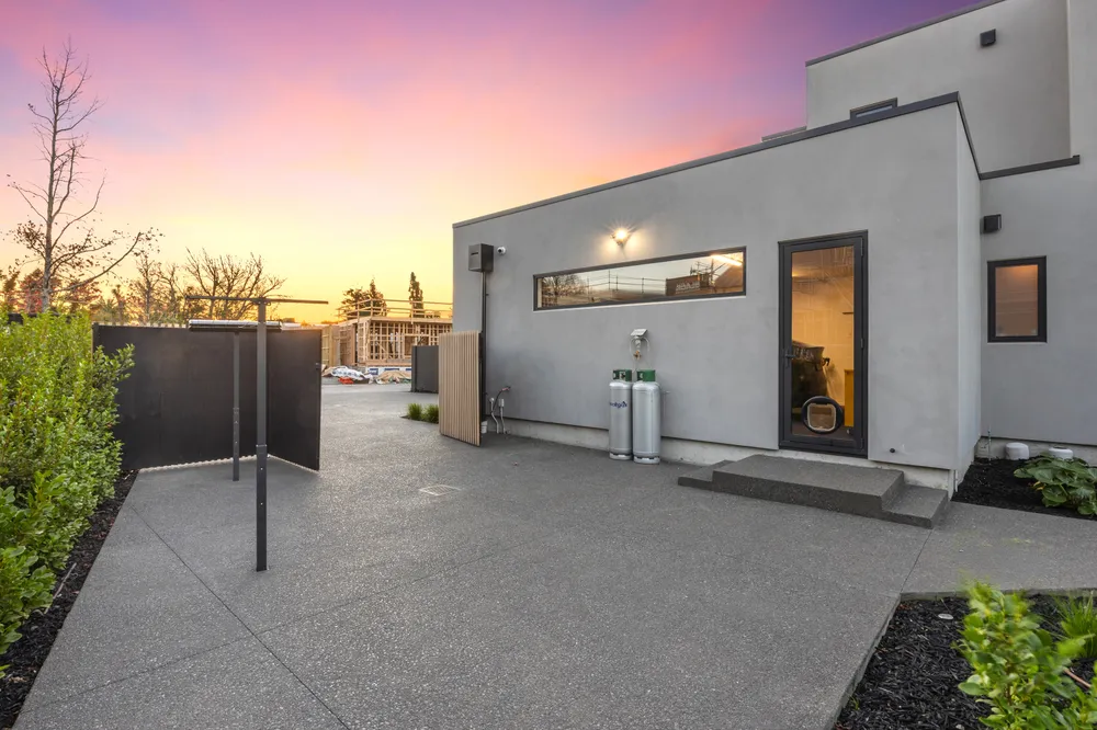 Photos of 67A Fendalton Road