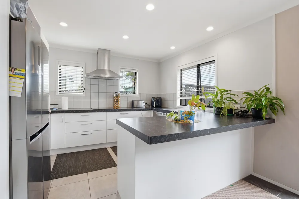 Photos of 19B Princes Street
