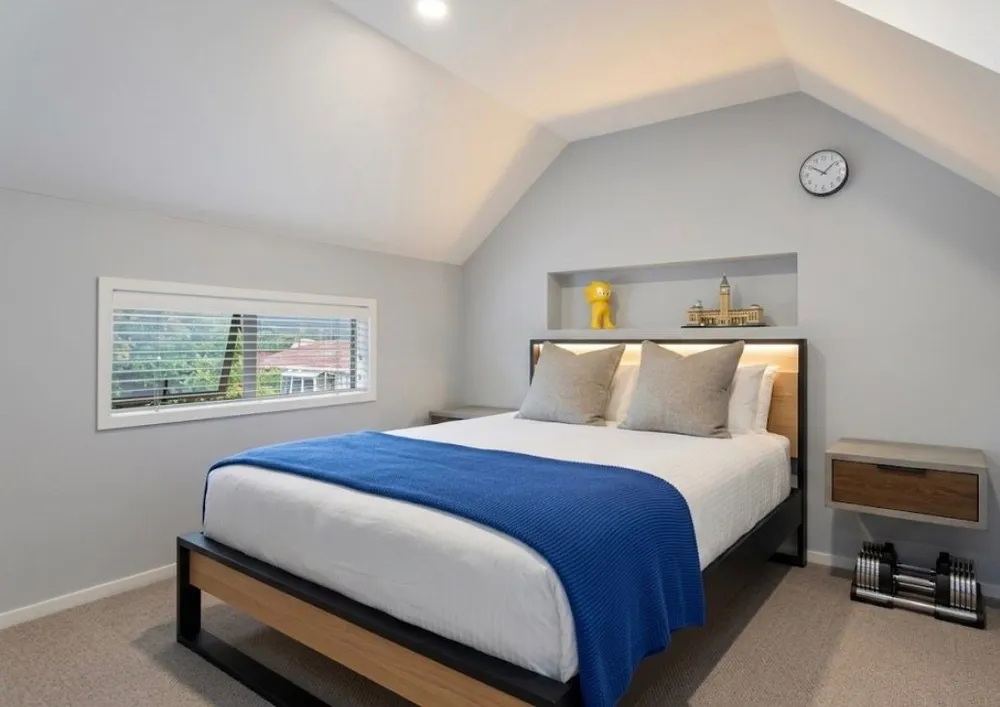 Photos of 19B Princes Street
