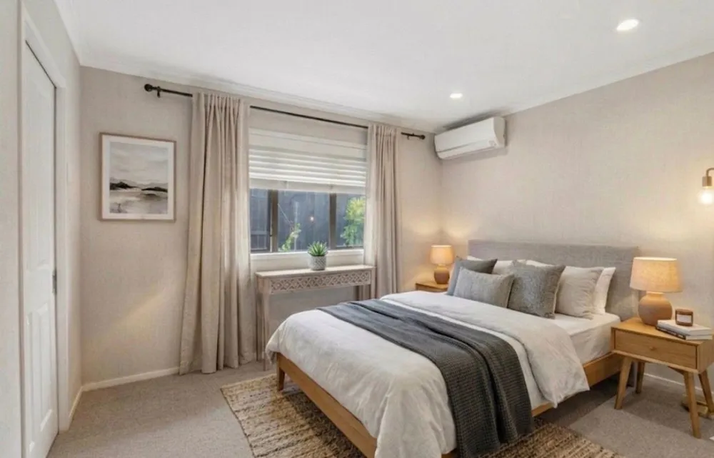 Photos of 19B Princes Street