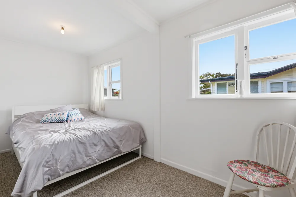 Photos of 1/88 Beach Haven Road