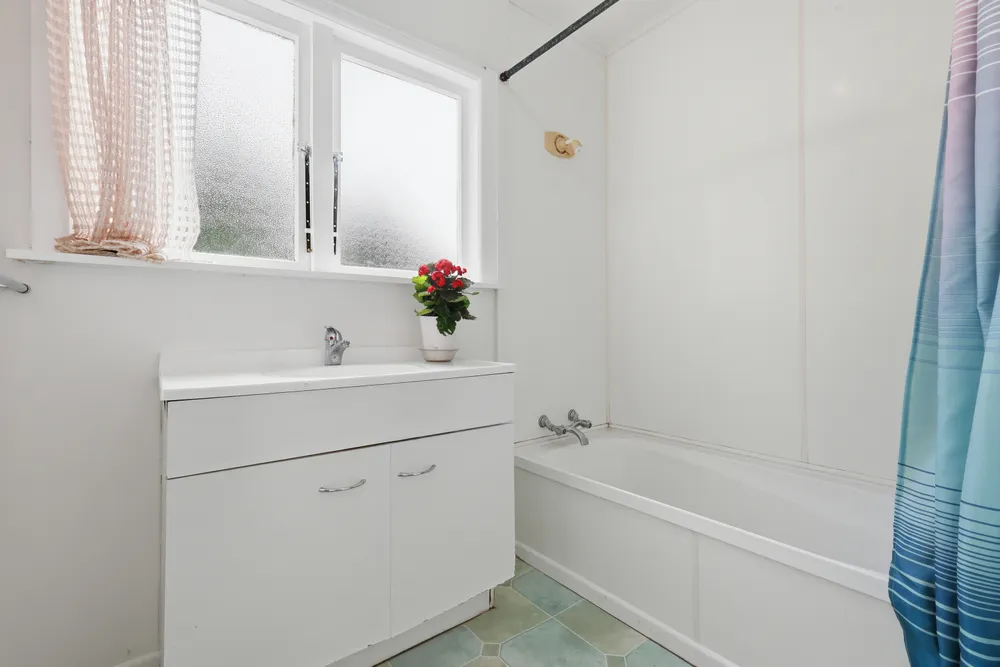 Photos of 1/88 Beach Haven Road
