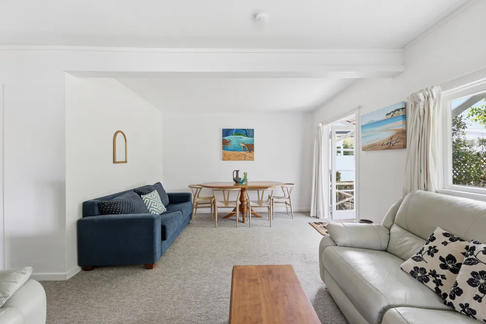 Photos of 1/88 Beach Haven Road