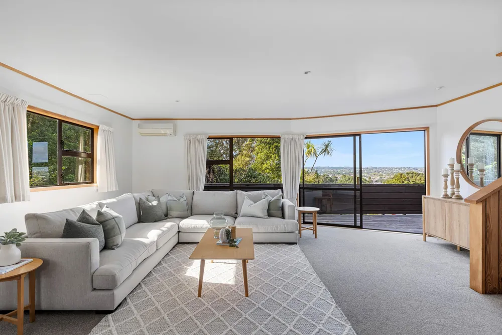 Photos of 5 Lancelot Road