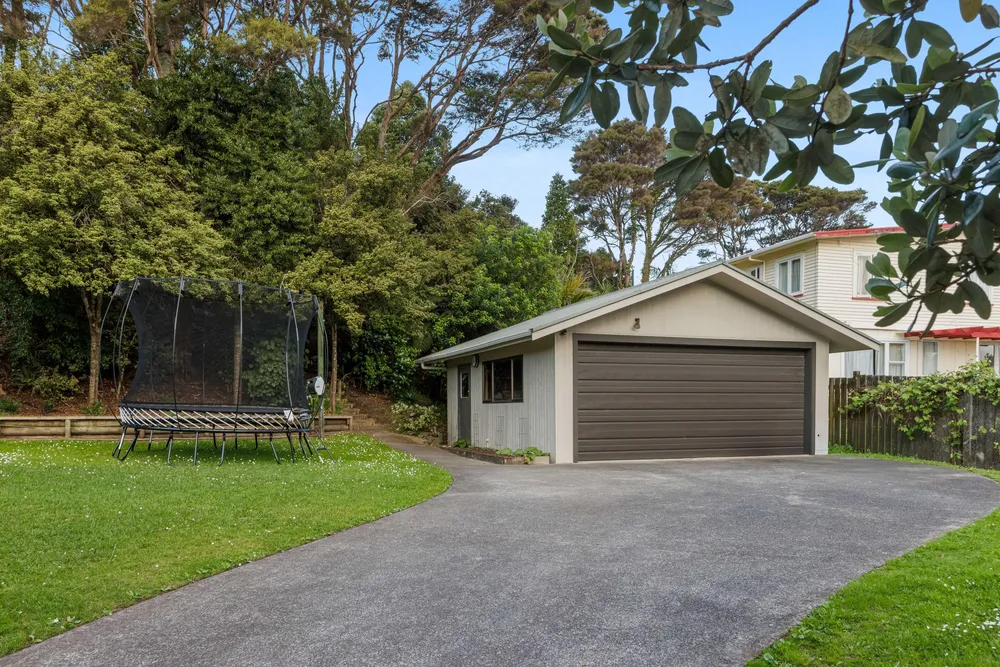 Photos of 5 Lancelot Road