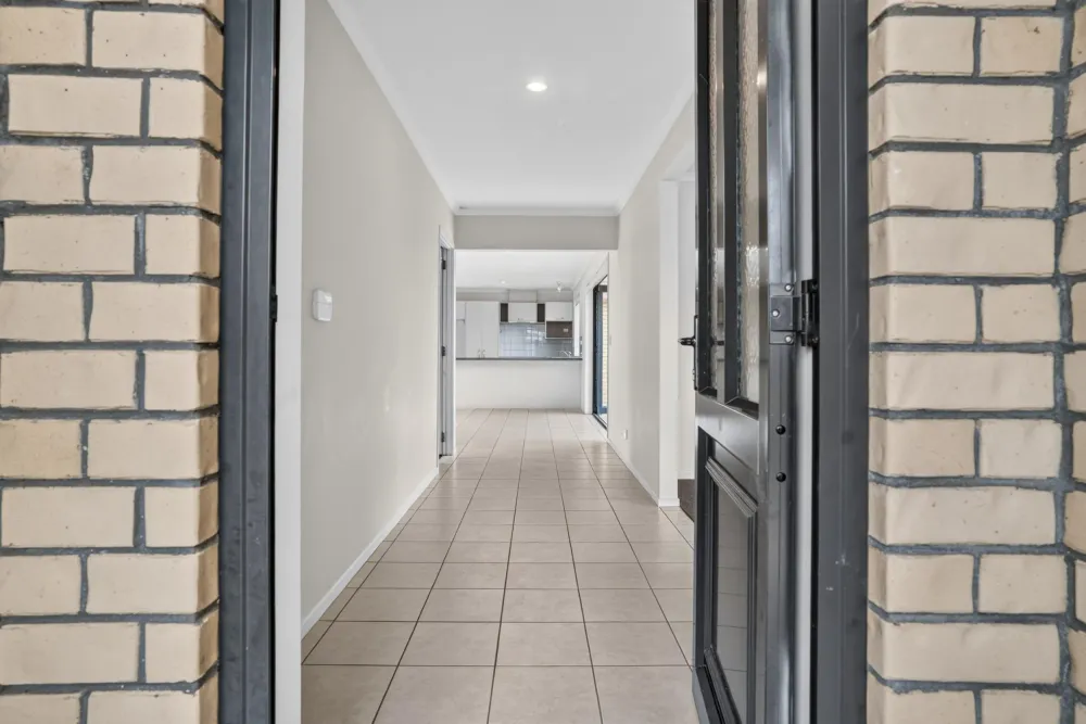 Photos of 5 Hillside Avenue