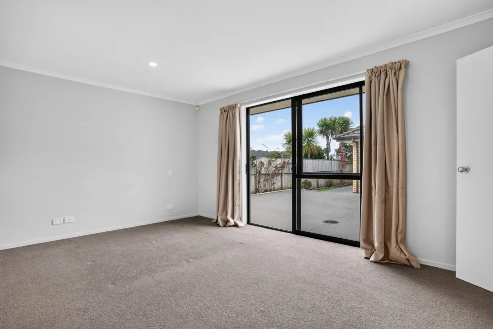 Photos of 5 Hillside Avenue